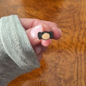 Star Wars Princess Leia stud earrings.